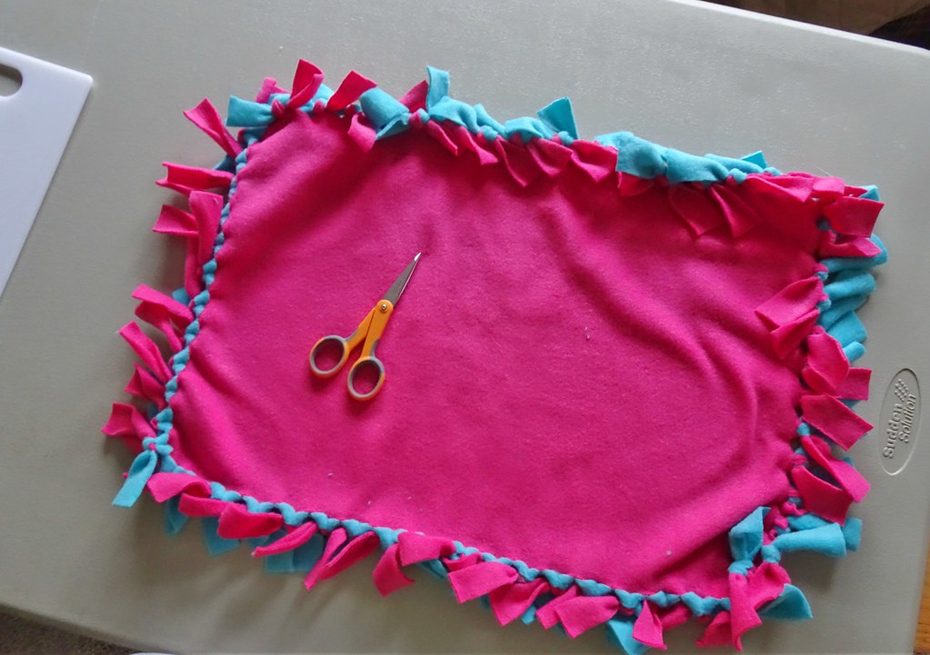 diy no-sew pillow for kids