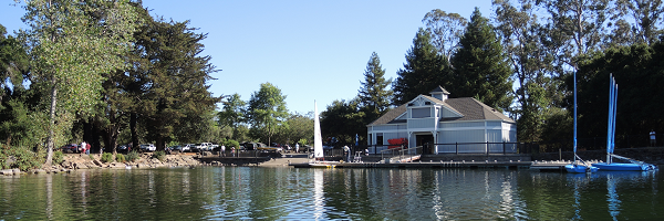The boat house with boat rentals at Howarth park in Santa Rosa, CA